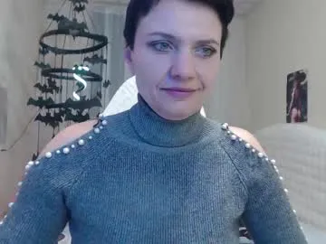 Avasaturnian from Chaturbate