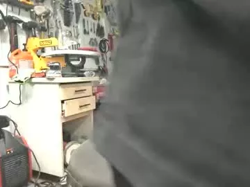 Average_stag from Chaturbate