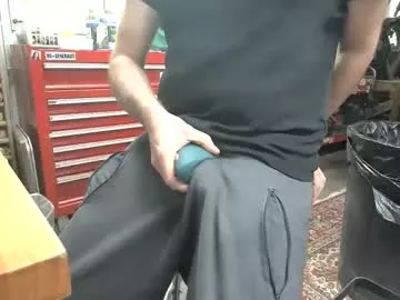 Average_stag from Chaturbate