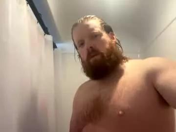 Averagedan90 from Chaturbate