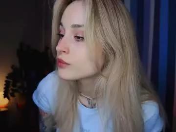 Aviva_faith from Chaturbate
