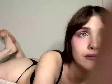 ayaderen from Chaturbate