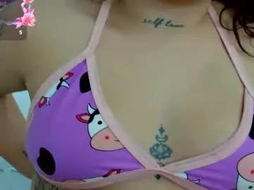 ayla_martinez from Chaturbate