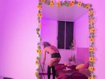 aymara_tooner from Chaturbate