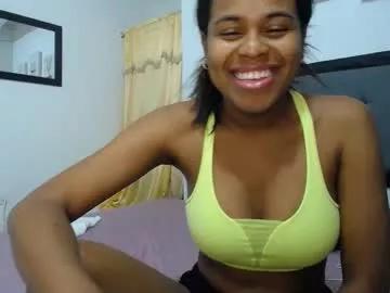 aynaraross1 from Chaturbate