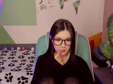 Azaliya_haze from Chaturbate