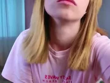 b4by_lol1 from Chaturbate