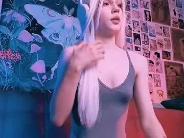 babe_moister from Chaturbate