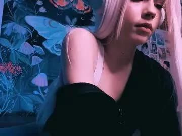babe_moister from Chaturbate