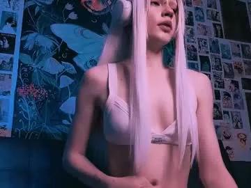 babe_moister from Chaturbate