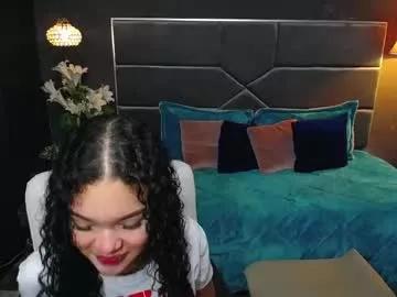 babybombomm18 from Chaturbate