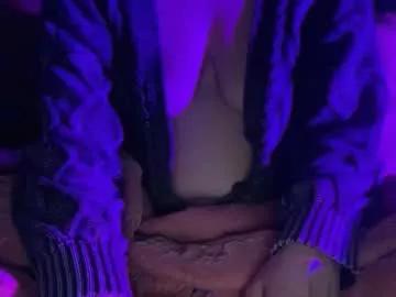 baddiepartyofone from Chaturbate