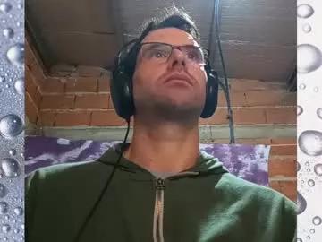 banana_argen_15 from Chaturbate