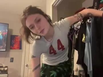 Bbycris03 from Chaturbate