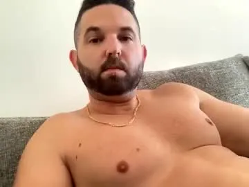beachboyhardonyou from Chaturbate is Freechat