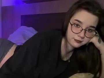 Beeblossom from Chaturbate