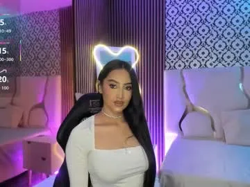 beella_tay1 on Chaturbate 