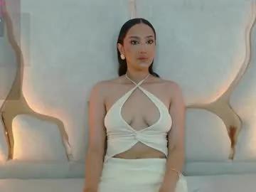 Beella_tay1 from Chaturbate