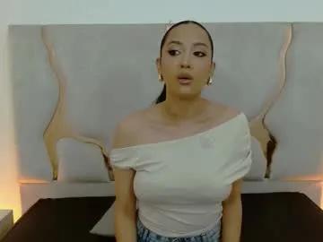 Beella_tay1 from Chaturbate