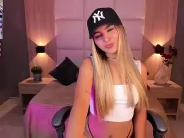 bella1207 from Chaturbate