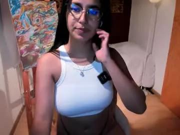 bella_669 from Chaturbate