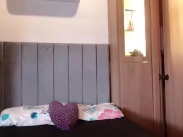 bella_gonvill from Chaturbate