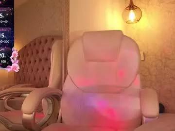 Bella_kitty_ from Chaturbate