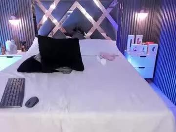 bella_raiderr from Chaturbate
