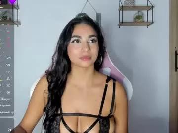 bella_ricci_ from Chaturbate
