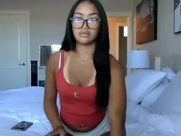 Bellamillerx from Chaturbate