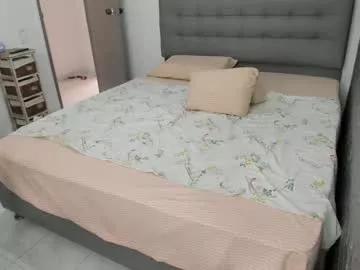 bellaprettty from Chaturbate