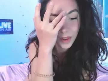 bellaqueen0701 from Chaturbate