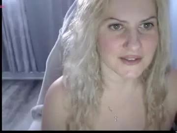 bellastar84 from Chaturbate