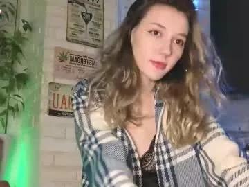 bellaward2 from Chaturbate