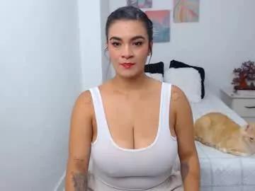 Try our streaming cams variety and talk on a personal level with our adorable girls streamers, showing off their bountiful shapes and dildos.