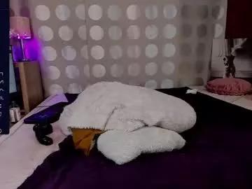 bigbuttmyra from Chaturbate