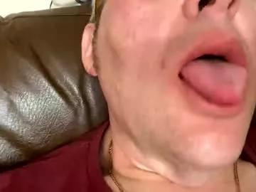biggloves4bighands from Chaturbate