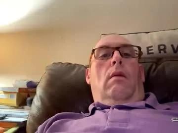 Biggloves4bighands from Chaturbate
