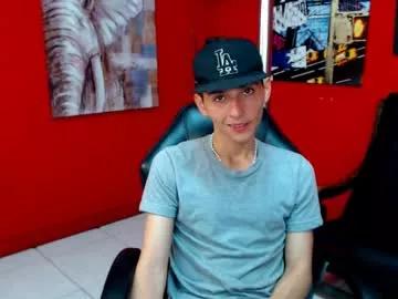 biggy_rains from Chaturbate
