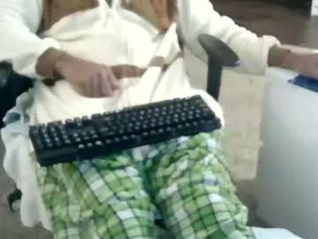 biggyballs900 on Chaturbate 