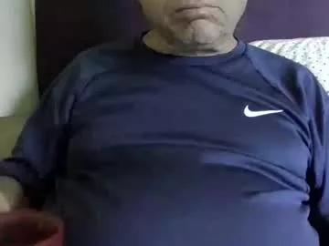 billybangsbitches from Chaturbate