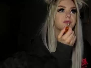 blondebunnyx1 from blondebunnyx1