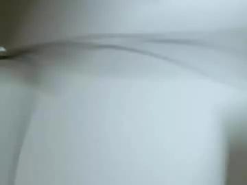 Blondetwinkeu from Chaturbate