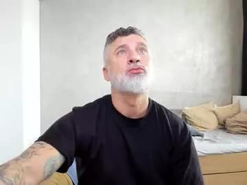 Blowmyxxl from Chaturbate