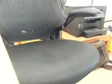 bobbuild from Chaturbate