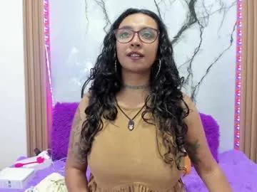 Bonnie_tucci_ from Chaturbate