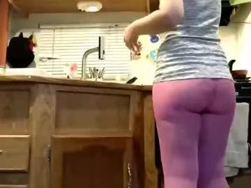 bootyinpantyhose from Chaturbate