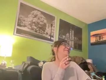 bosskingandqueen from Chaturbate