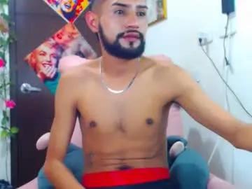 Boybunnyerotic from Chaturbate