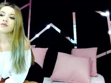 Breezelle from Chaturbate